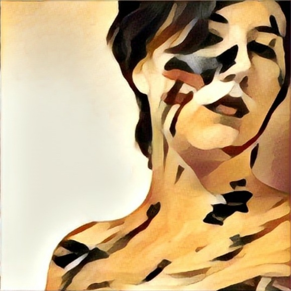 Meet your Posher - Melanie - Picture 1 of 1